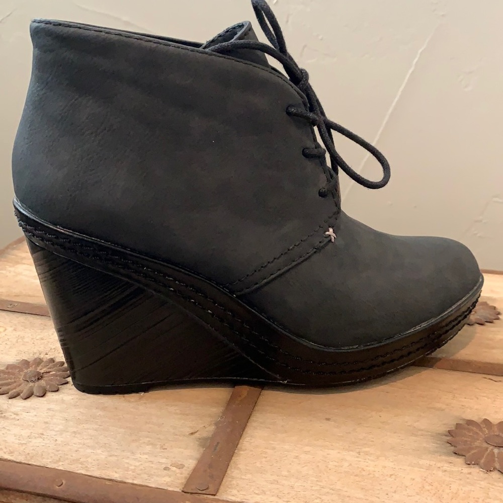 Comfy wedges